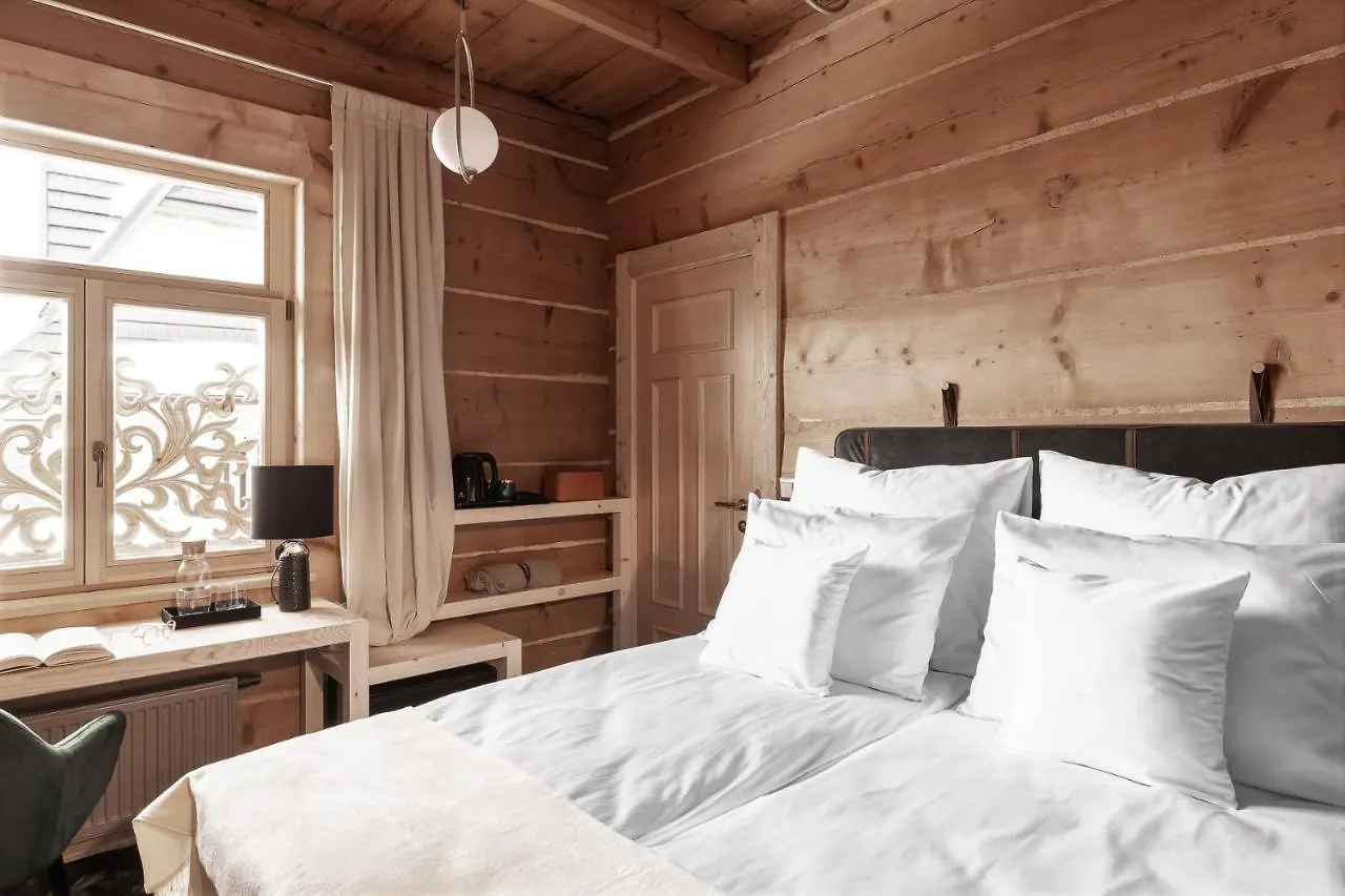 Villa Milimani - Stuletnia, Folk & Butique, Adults Only Zakopane Bed & Breakfast
