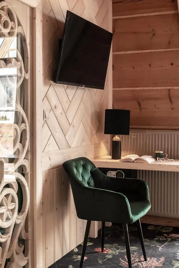 Villa Milimani - Stuletnia, Folk & Butique, Adults Only Zakopane Bed & Breakfast