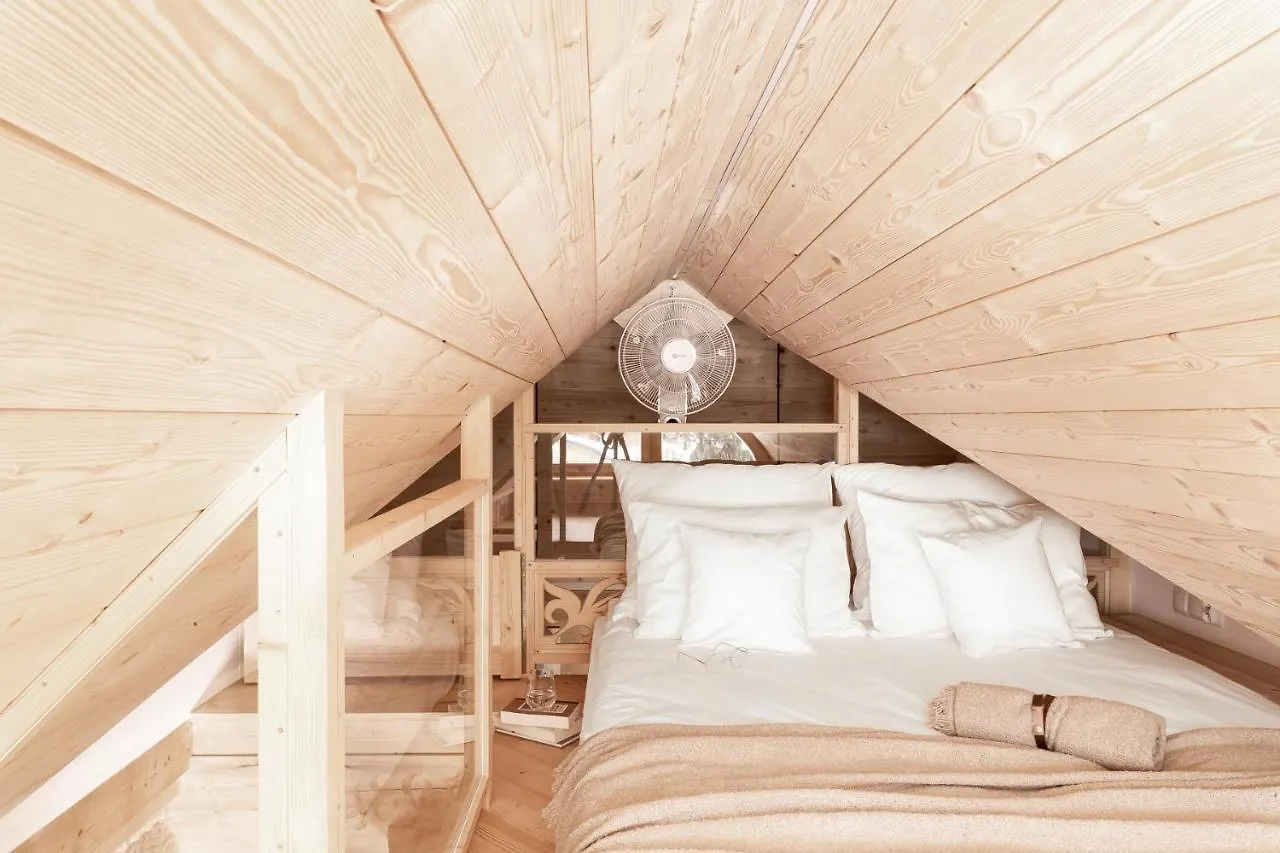 Bed & Breakfast Villa Milimani - Stuletnia, Folk & Butique, Adults Only Zakopane