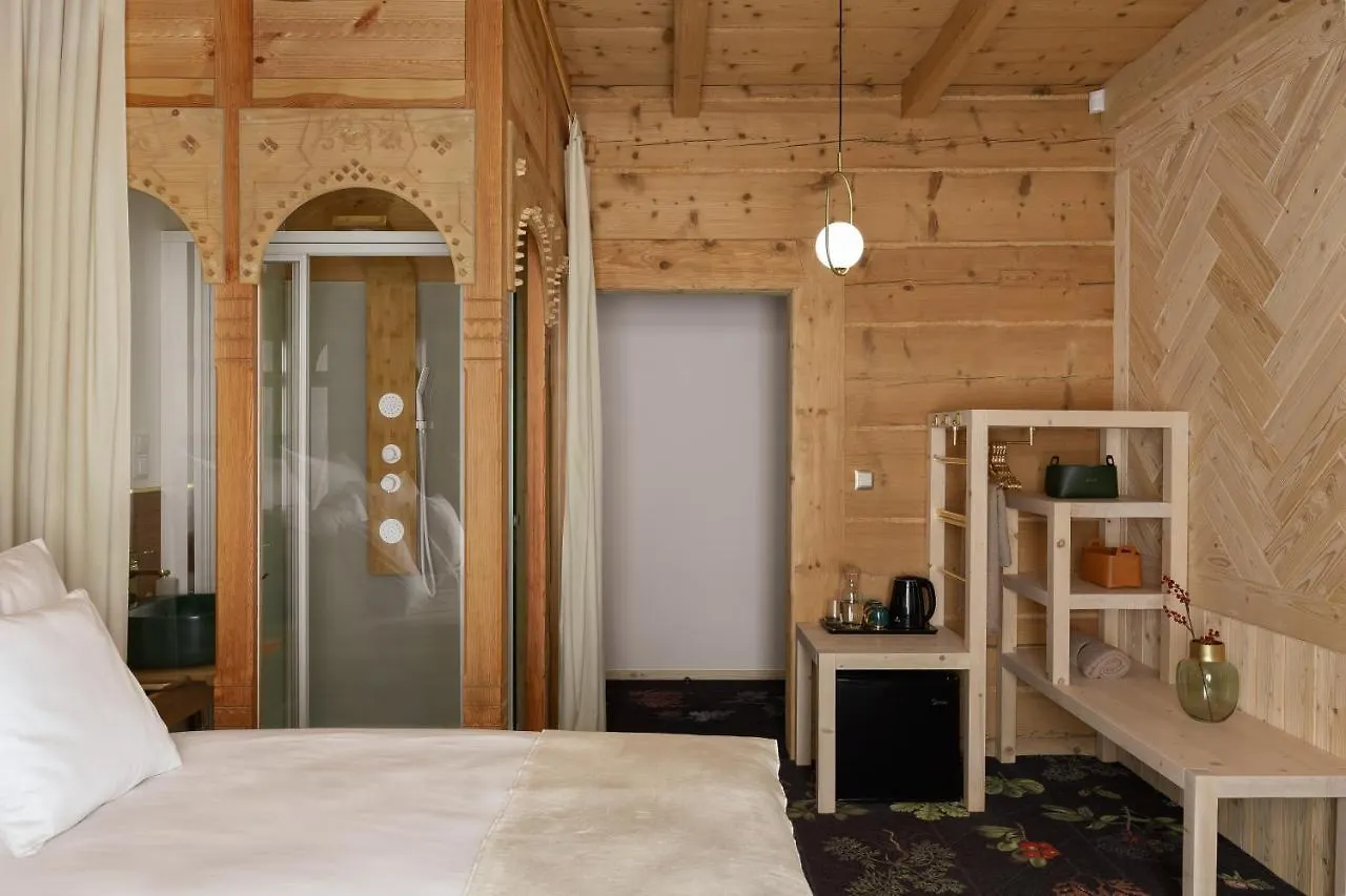 Villa Milimani - stuletnia, folk&butique, adults only Zakopane Couette-café