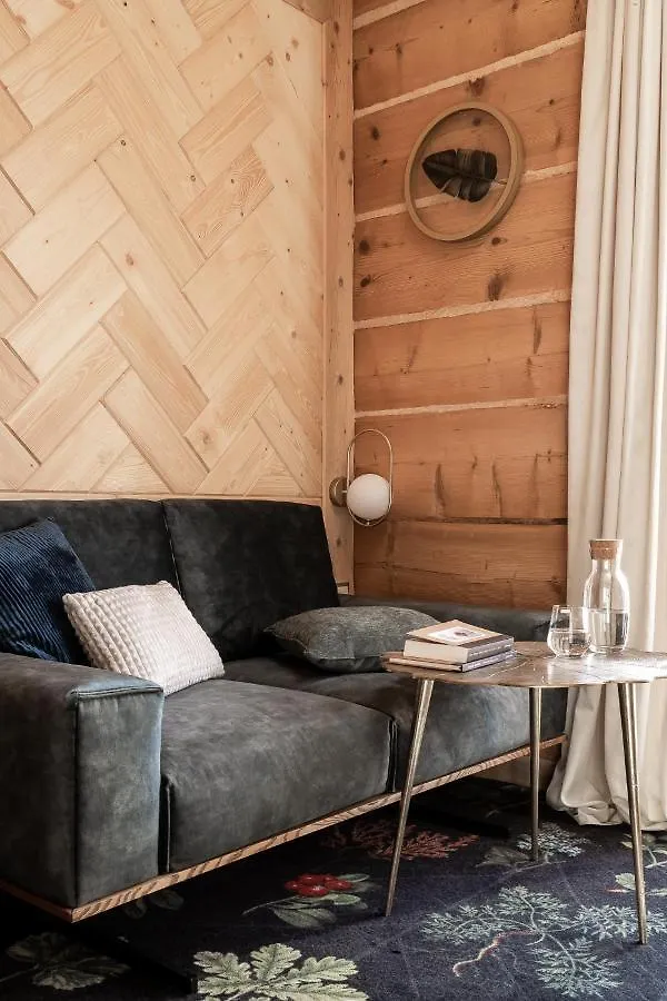 Villa Milimani - stuletnia, folk&butique, adults only Zakopane Couette-café