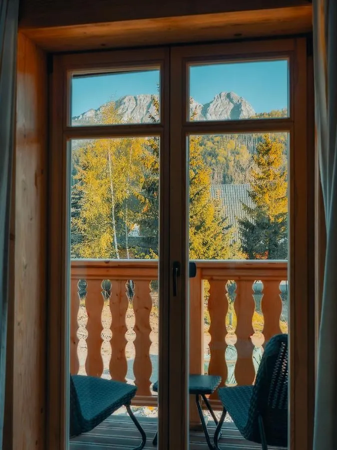 Couette-café Villa Milimani - stuletnia, folk&butique, adults only Zakopane